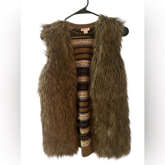 Xhilaration fussy vest - Picture 1 of 5
